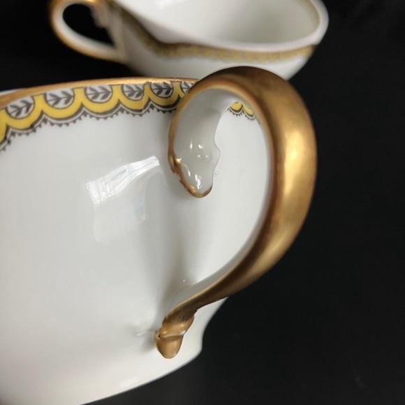 Beautiful Haviland Limoges Cups Set of 2 - Picture 4 of 5